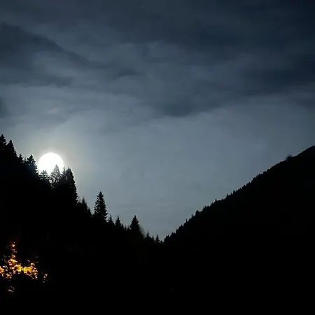 شاليه Dag Evi آيدر يايلاسِه